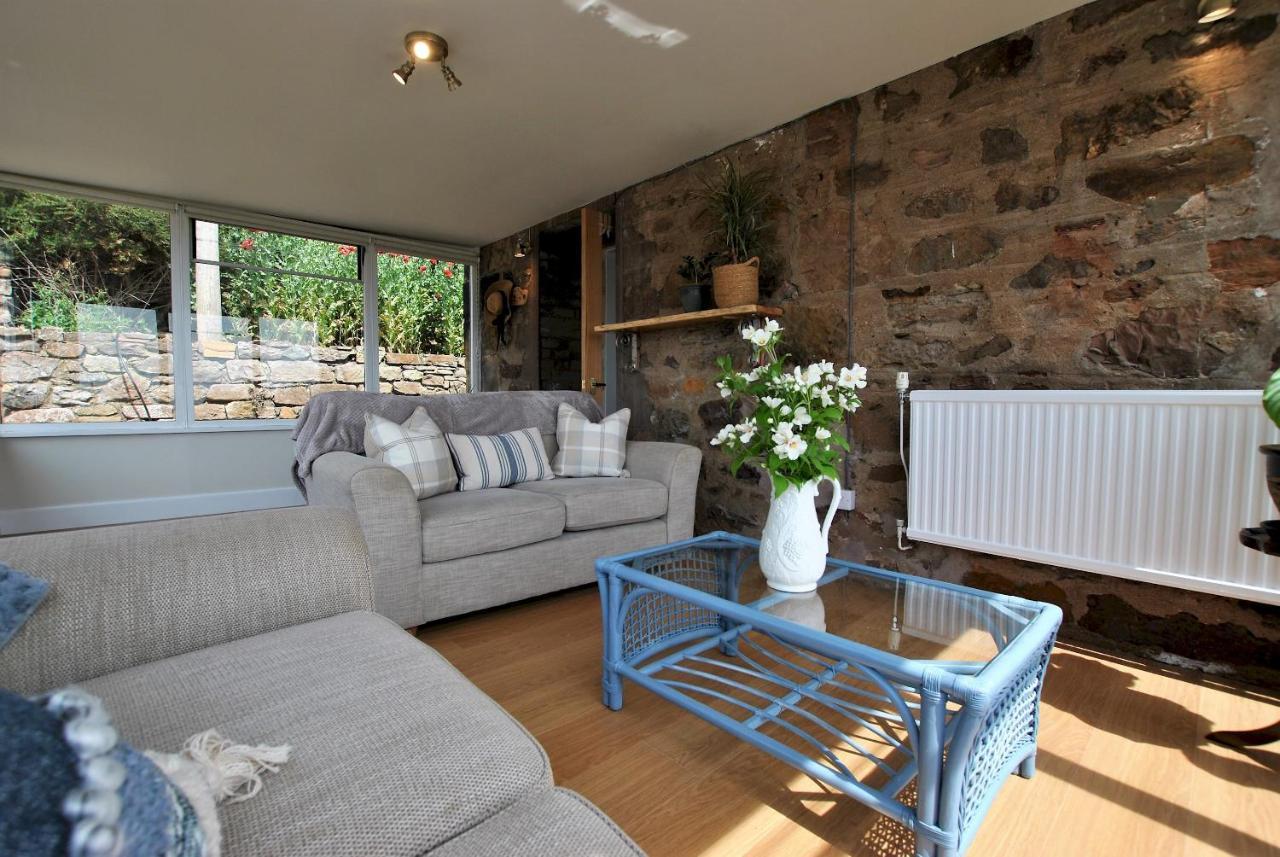 Clover Cottage Countryside Retreat With Sea Views Crail Bagian luar foto